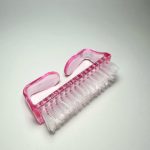 Szczoteczka do manicure i pyłu średnia różowa