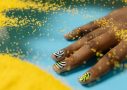 Kolorowe zdobienia i nail art na paznokciach